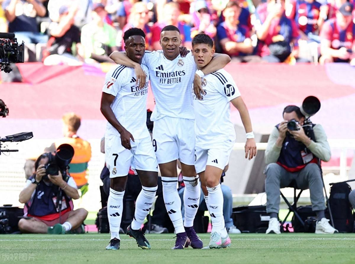 使得苏超在 使得苏超在