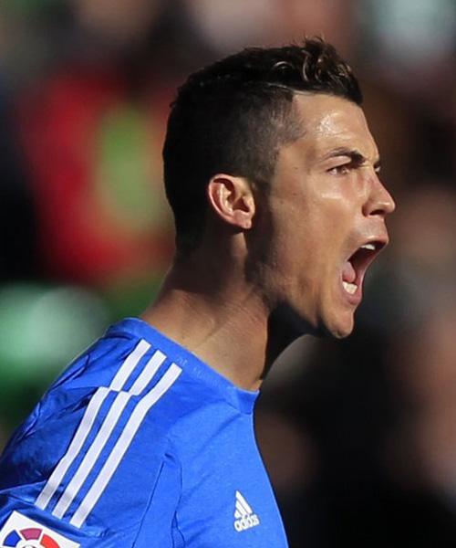 年轻人投身 年轻人投身