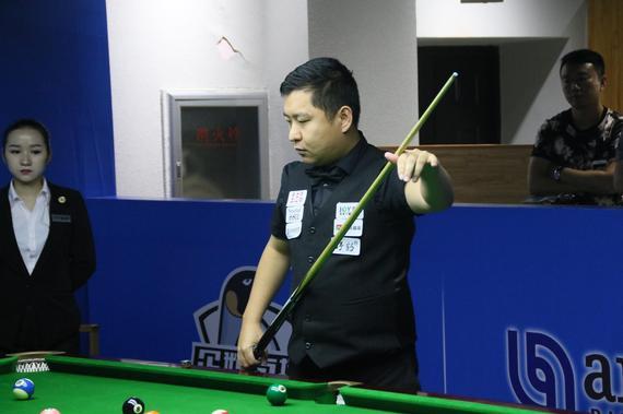 在密集赛程 在密集赛程