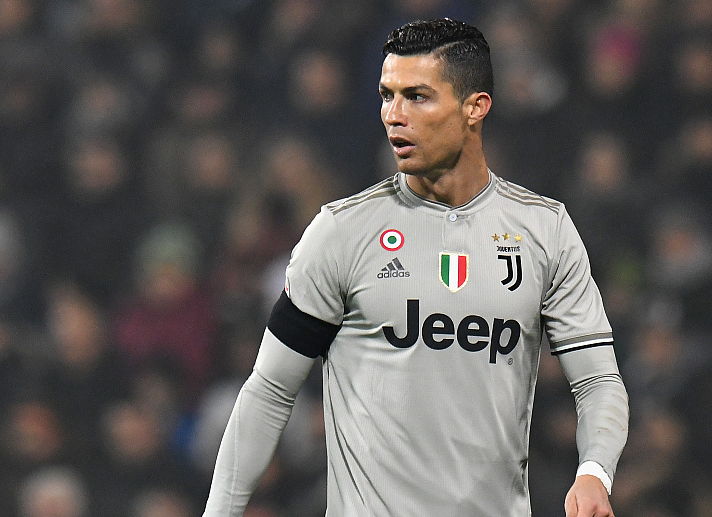 高位逼抢球 高位逼抢球